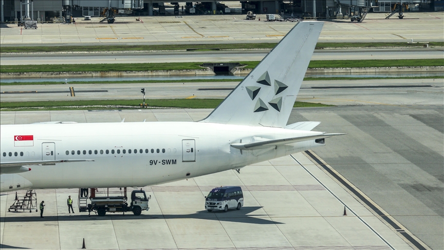  Singapur uçağında yaralanan 57 yolcu ve mürettebatın tedavisi sürüyor